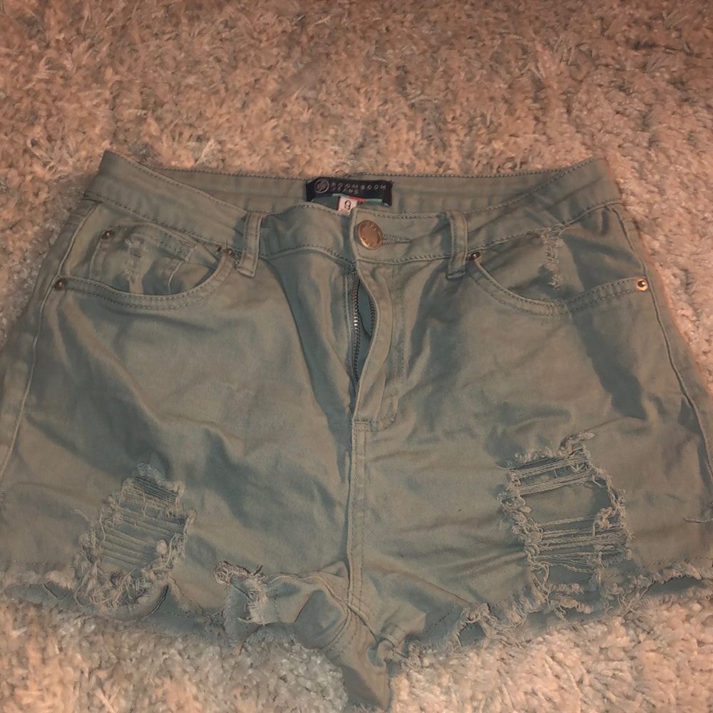 high-waisted shorts